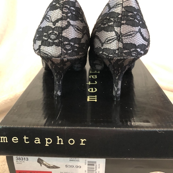 Metaphor Black Lace Heel NEW! - Picture 5 of 5